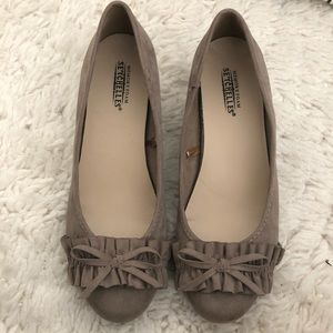 1.5 inch toupe shoes by Seychelles